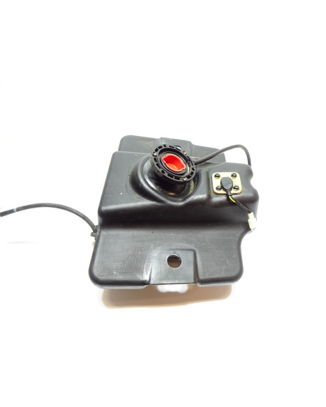 Peugeot Speedfight 4, bränsletank komplett