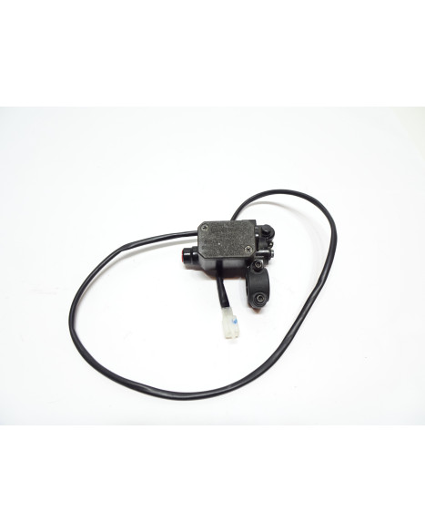 Yamaha Aerox, bromscylinder fram