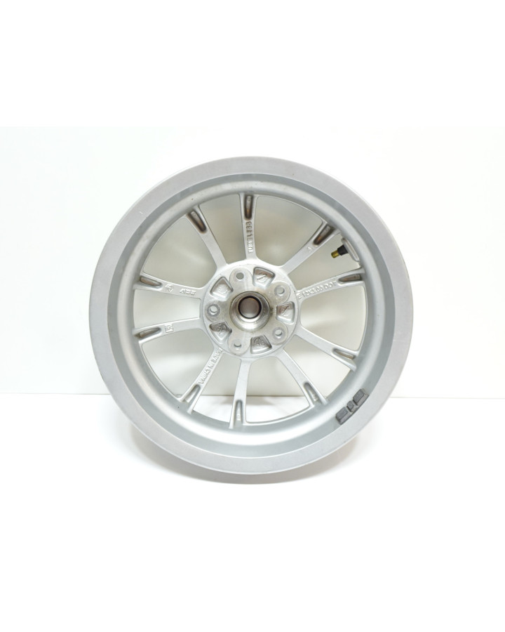 Vespa Primavera, framfälg