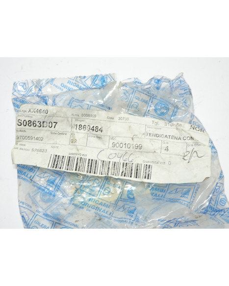 Piaggio S1, kedjespännare