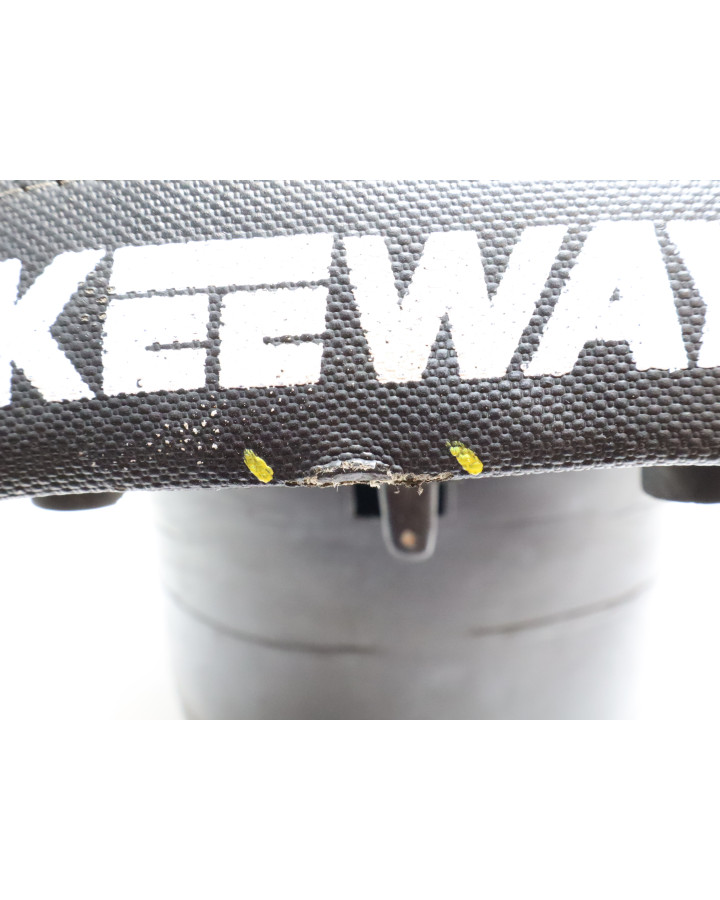 Keeway F-Act, sadel med sadellåda