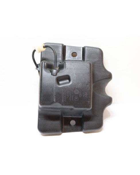 Peugeot Speedfight 4, bränsletank 2