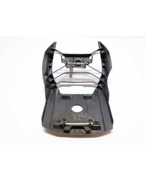 KTM 125 Duke, hasplåt