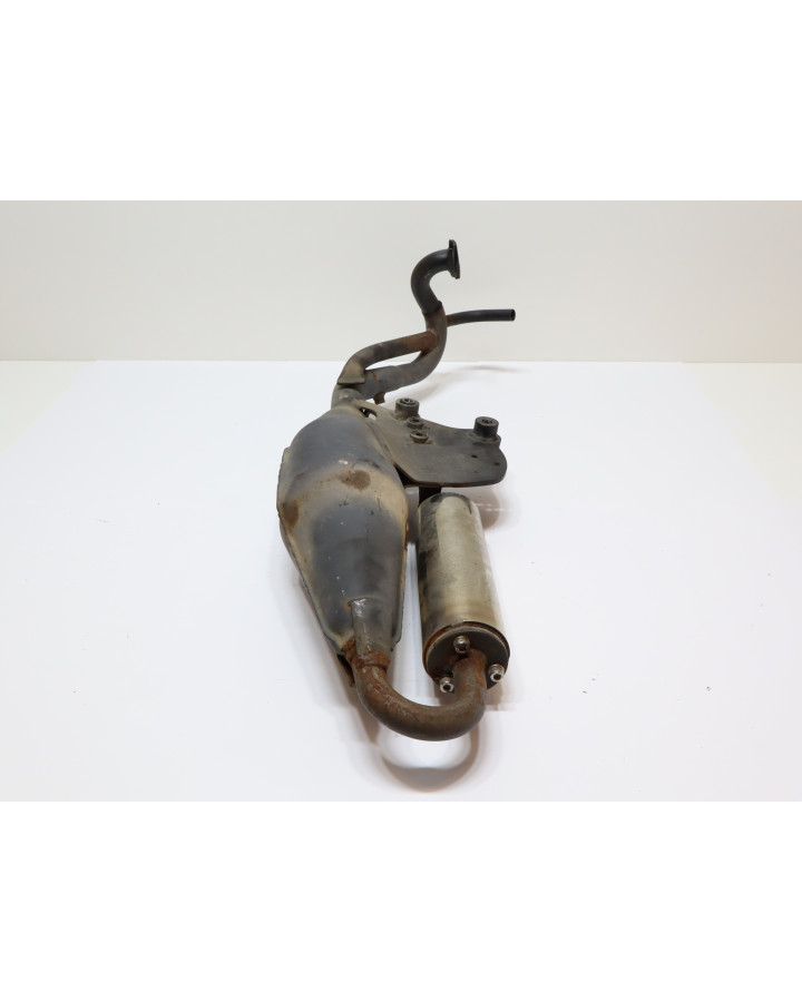 PGO G-Max, avgassystem