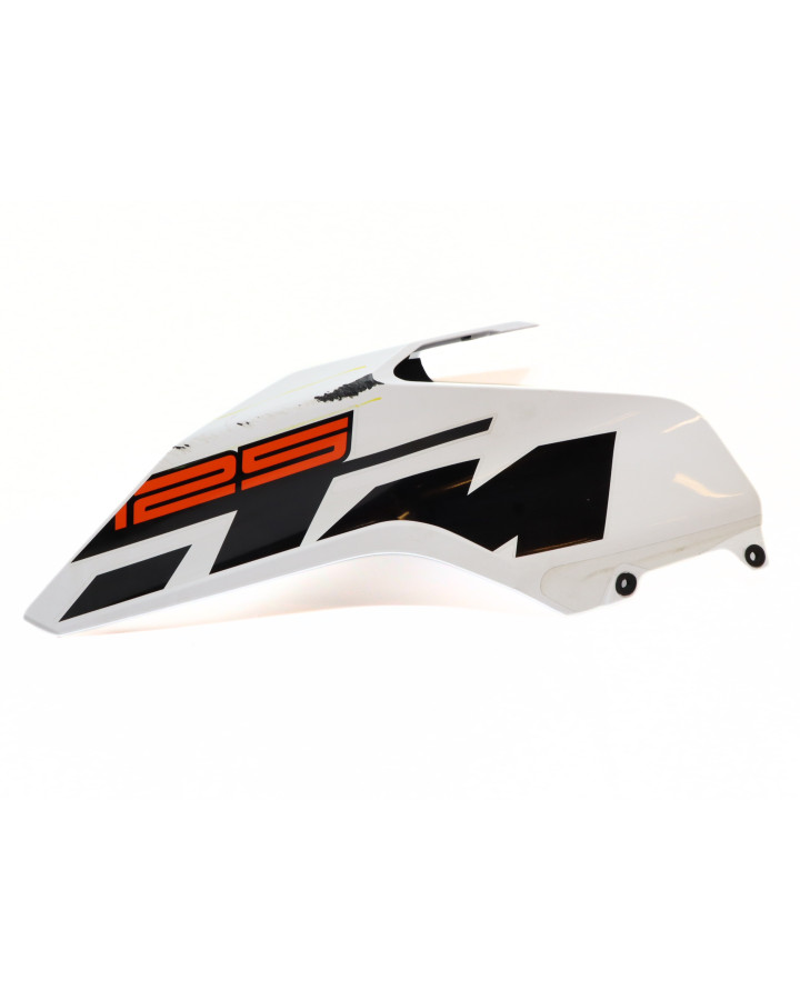 KTM 125 Duke, tankkåpa vänster