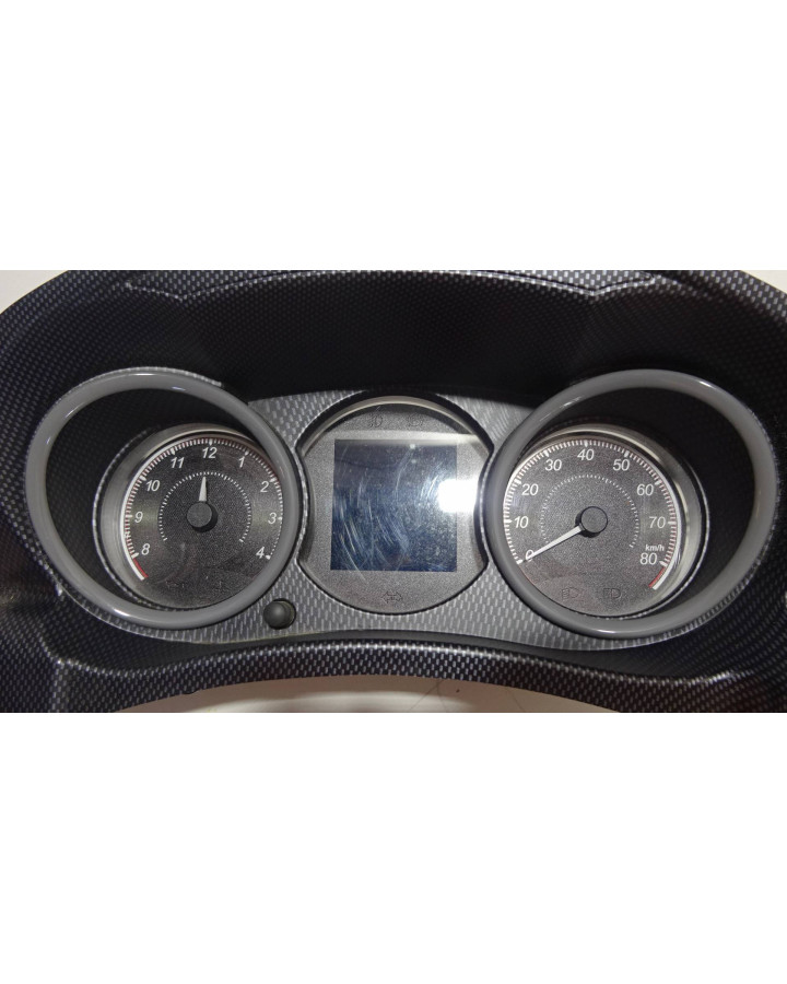 Ligier JS50, instrumentpanel