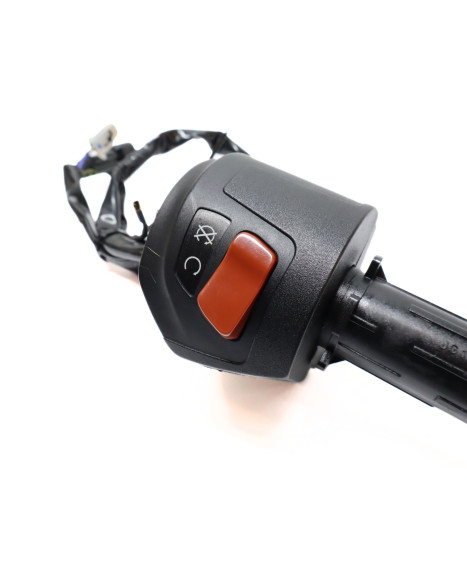 KTM 125 Duke, omkopplare med gashandtag höger