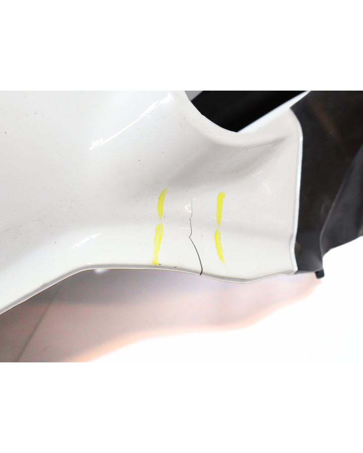 KTM 125 Duke, bakre sidokåpa vänster