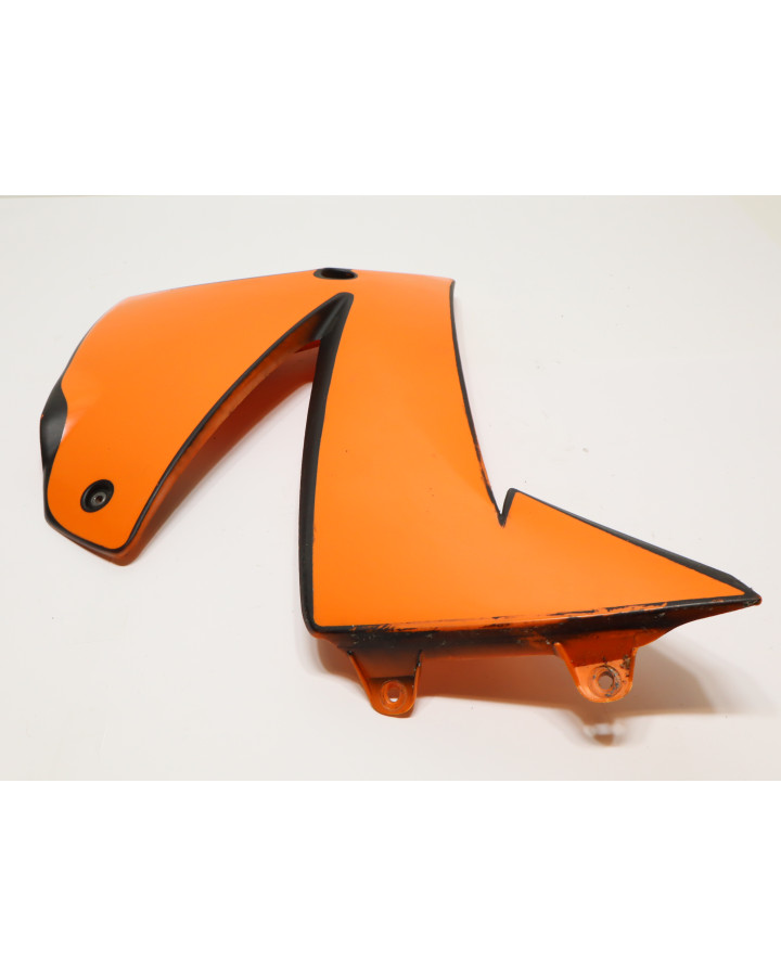 KTM 625 SXC, kylarvinge höger