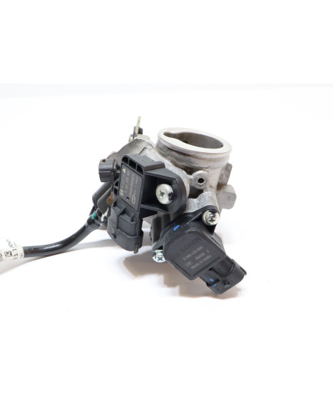 KTM 125 Duke, gasspjäll/insprut