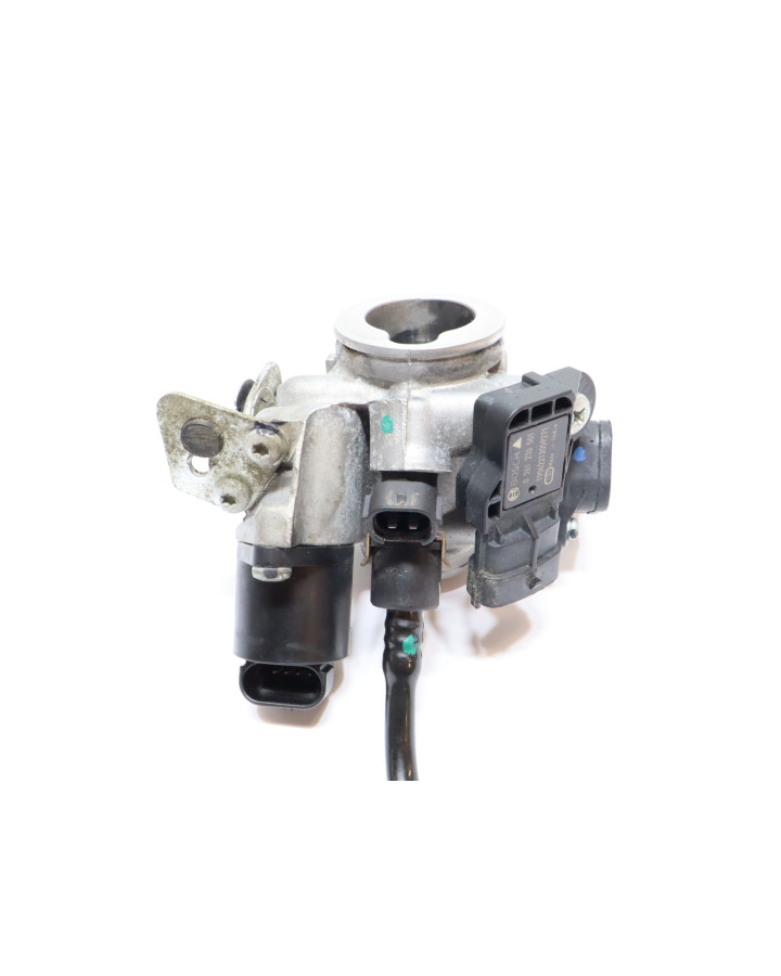 KTM 125 Duke, gasspjäll/insprut