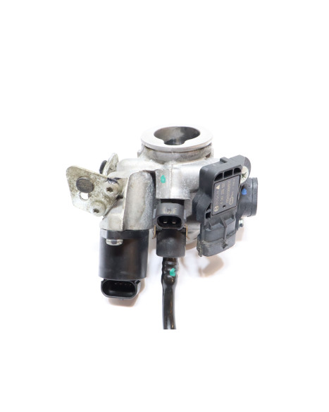 KTM 125 Duke, gasspjäll/insprut