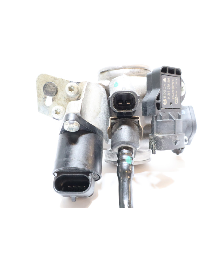 KTM 125 Duke, gasspjäll/insprut