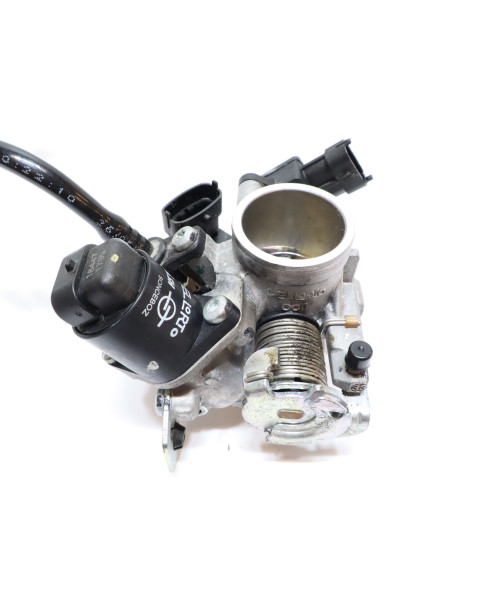 KTM 125 Duke, gasspjäll/insprut