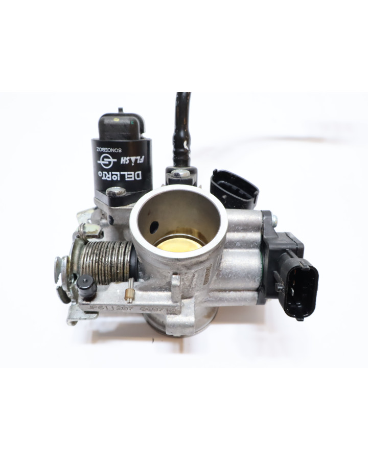 KTM 125 Duke, gasspjäll/insprut