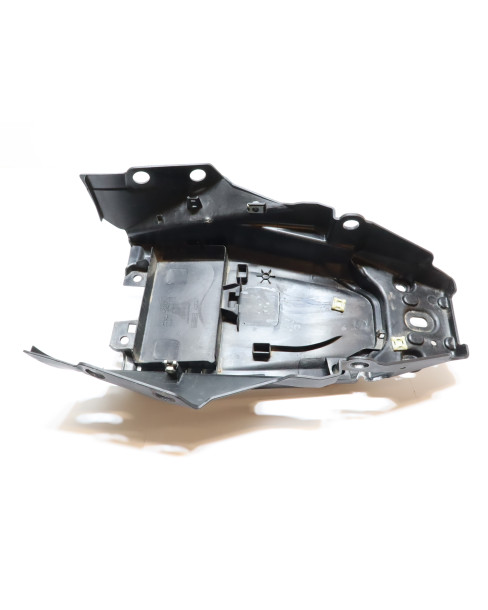 KTM 125 Duke/390 Duke, inre stänkskärm