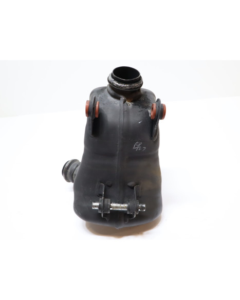 KTM 125 Duke, mittenljuddämpare