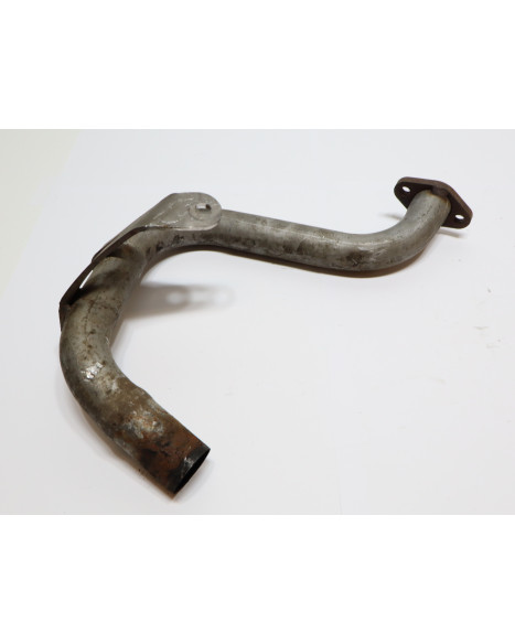 Ligier JS50, främre avgasrör