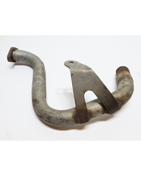 Ligier JS50, främre avgasrör