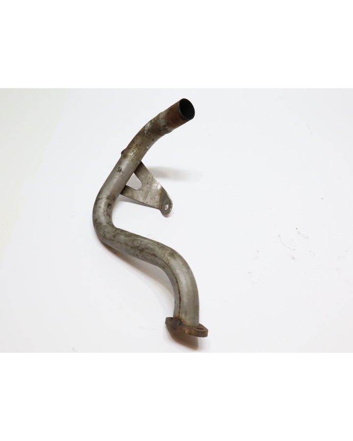 Ligier JS50, främre avgasrör