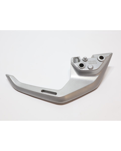 BMW G310R, passagerarhandtag höger