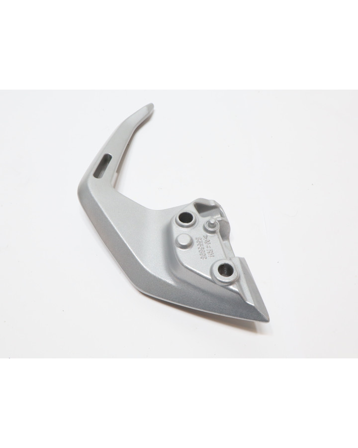 BMW G310R, passagerarhandtag höger