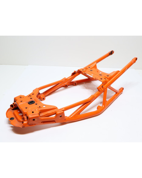 KTM 125 Duke, bakram