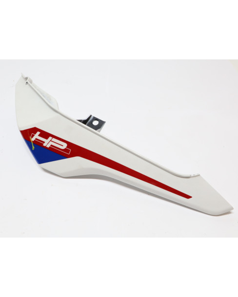 BMW G310R, bakre sidokåpa vänster 2