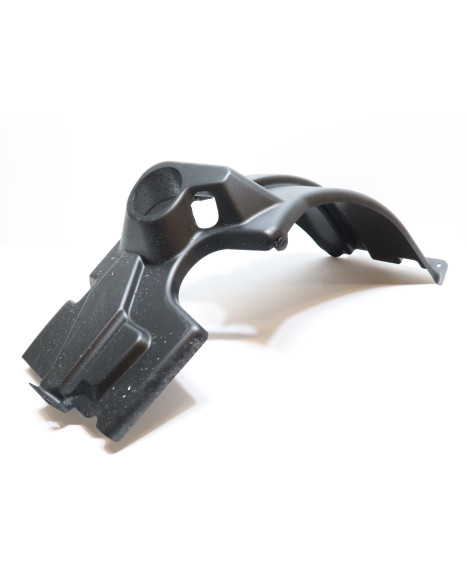 Ligier JS50, innerskärm vänster fram