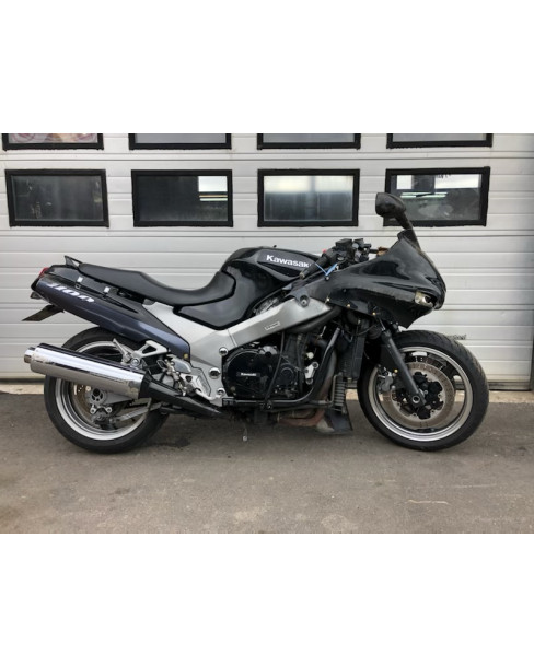 Kawasaki ZZR1100