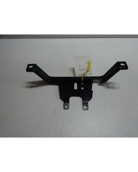 MotoCR T-Rex, övre tankfäste