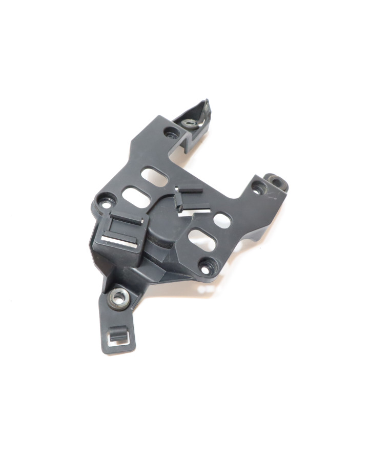 BMW G310R, fäste ECU