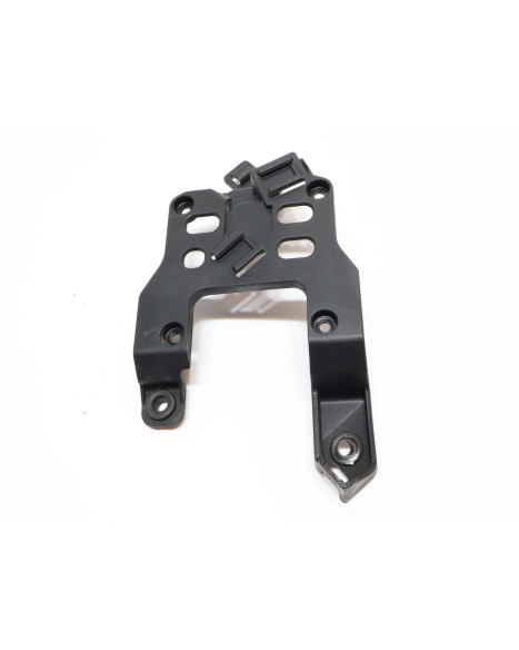 BMW G310R, fäste ECU