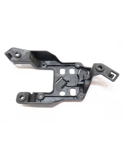 BMW G310R, fäste ECU