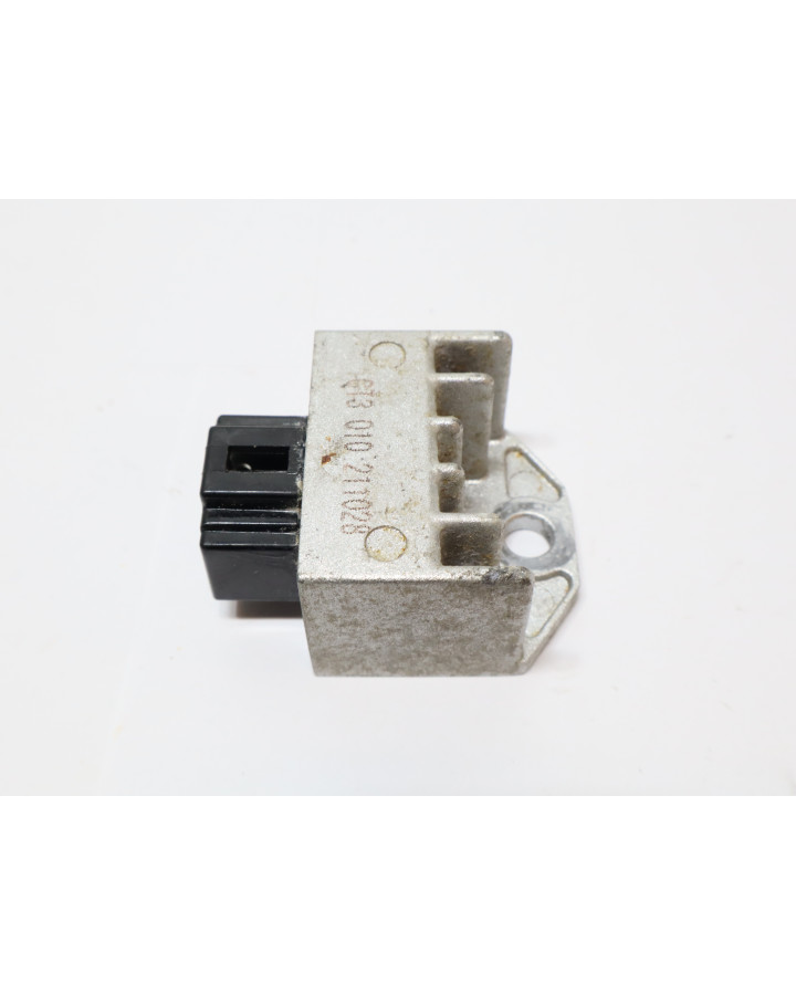 Sym Jet 4, voltregulator