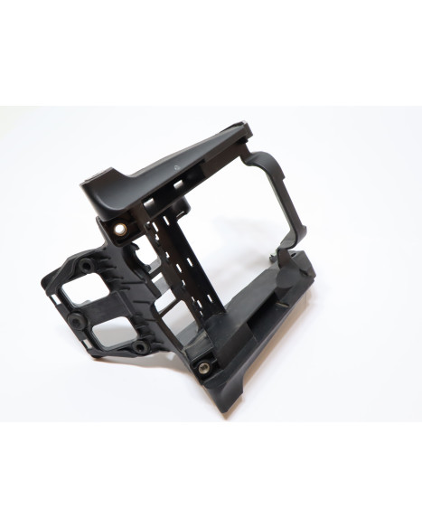 BMW G310R, fäste hastightsmätare/framlykta