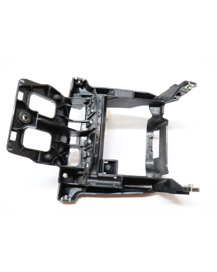 BMW G310R, fäste hastightsmätare/framlykta