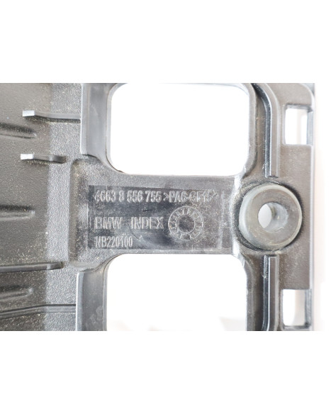 BMW G310R, fäste hastightsmätare/framlykta