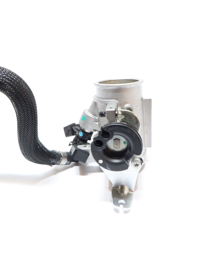 BMW G310R, gasspjäll/insprut