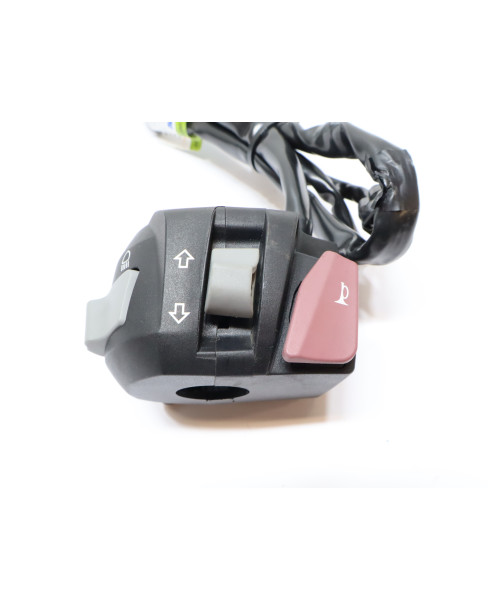 BMW G310R, omkopplare vänster 2