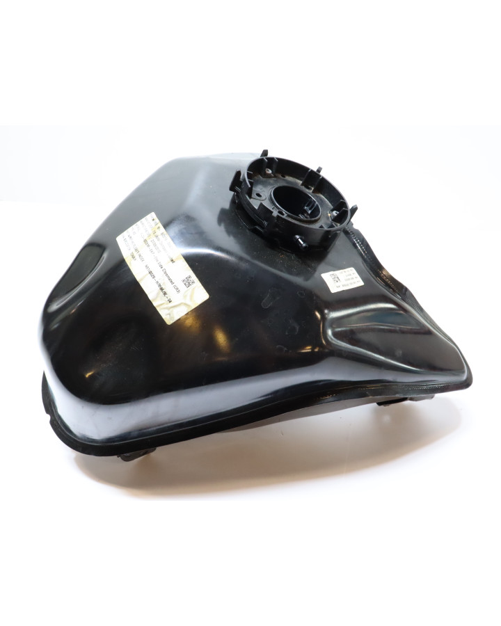 BMW G310R, bränsletank