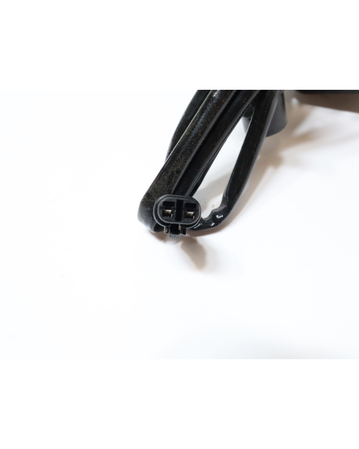 BMW G310R, bromsyclinder fram med grepp