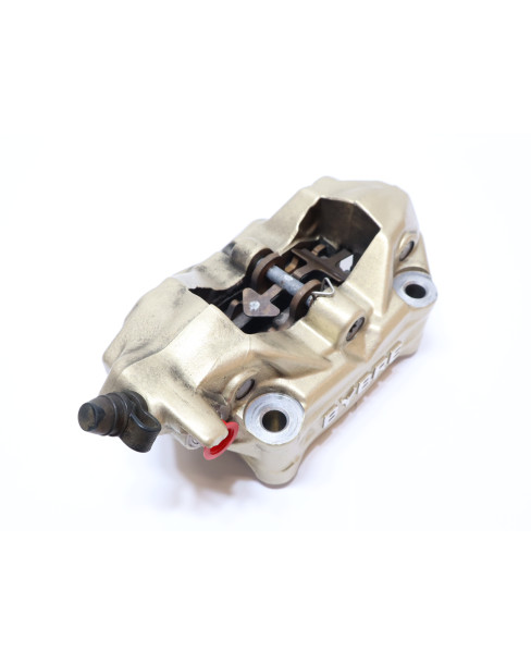 BMW G310R, bromsok fram 2