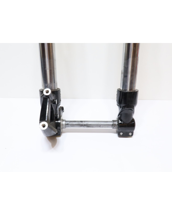 BMW G310R, framgaffel