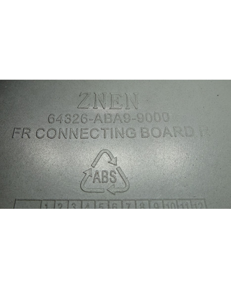 MotoCR T-Rex, nedre sidokåpa fram höger