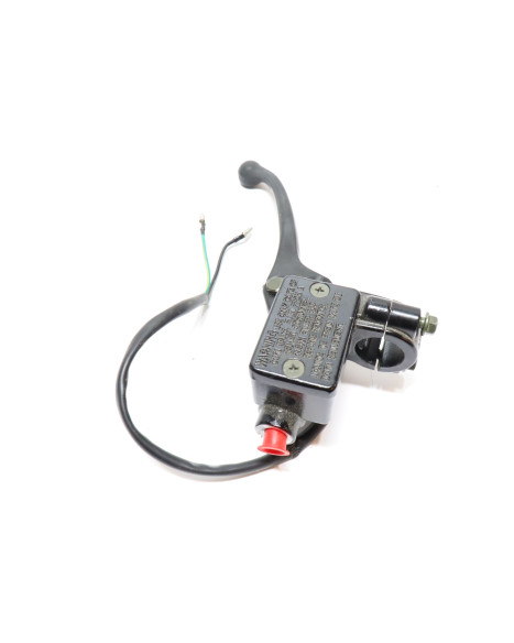 Drax Awesome, bromscylinder fram