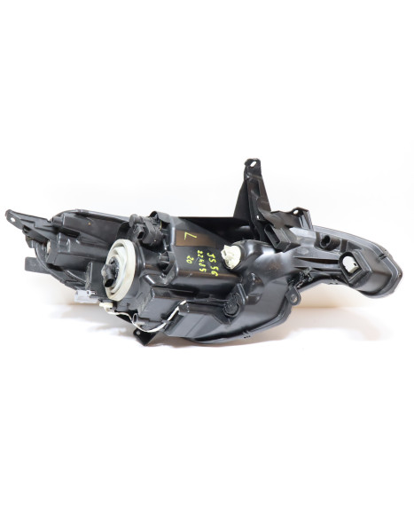 Ligier JS50, framlykta vänster