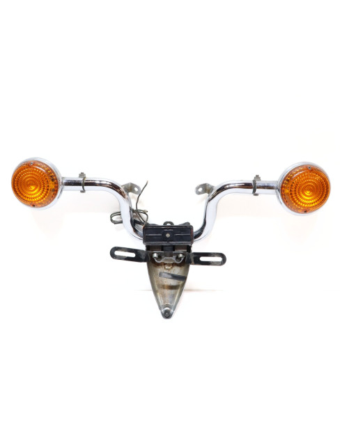 Yamaha XVS1100A Dragstar, blinkers bak komplett