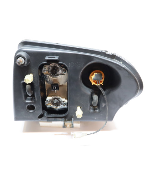 Microcar MC2, framlykta höger