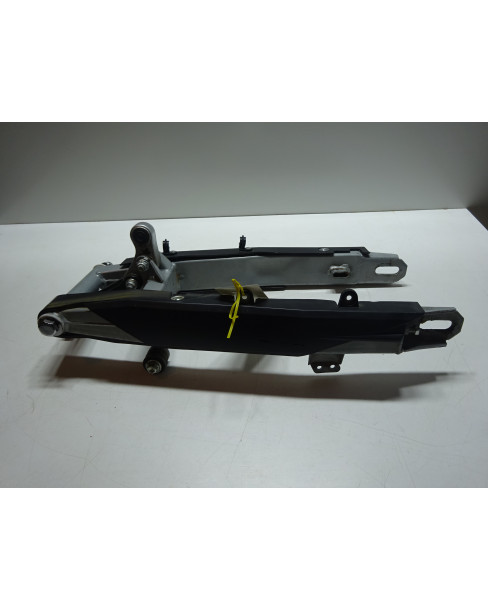 KSR Moto TR 50 SM, sving 2